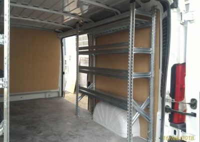 Scaffalatura su furgone