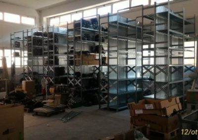 Scaffalatura per magazzino